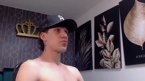 Snapshot of noah_brigth chatting on 03-02-25, 03:34 Noah Brigth online show from 03-02-25, 03:34