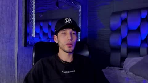 Snapshot of noah_brigth chatting on 10-29-25, 07:43 Noah Brigth online show from 10-29-25, 07:43