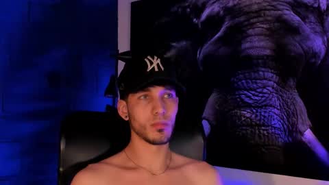 Snapshot of noah_brigth chatting on 11-21-25, 08:57 Noah Brigth online show from 11-21-25, 08:57