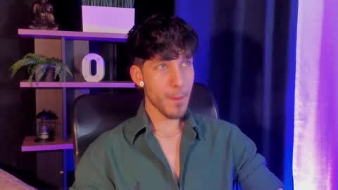 Snapshot of noah_brigth chatting on 11-28-25, 11:51 Noah Brigth online show from 11-28-25, 11:51