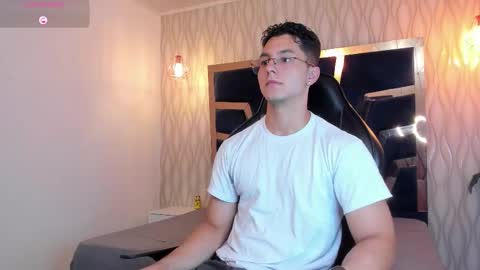 Noah online show from 03-17-26, 05:27