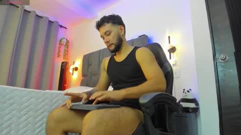 NOAH online show from 01-10-26, 03:41