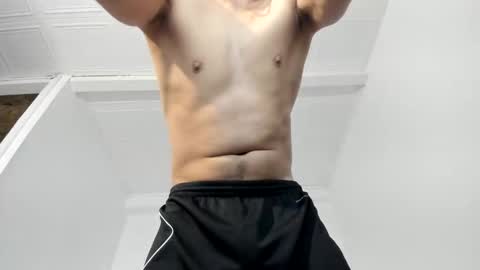 Snapshot of noah_happy07 chatting on 09-19-25, 04:14 Noah online show from 09-19-25, 04:14