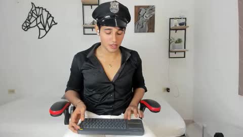 Noah online show from 10-21-25, 04:24