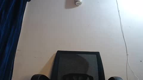 Snapshot of noah_miller7 chatting on 03-05-25, 04:13 Noah Millers online show from 03-05-25, 04:13
