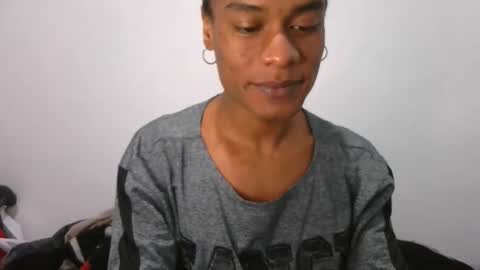 Snapshot of noah_miller7 chatting on 10-06-25, 01:03 Noah Millers online show from 10-06-25, 01:03