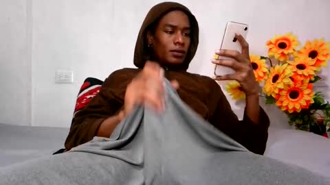 Noah Millers online show from 11-20-25, 07:02