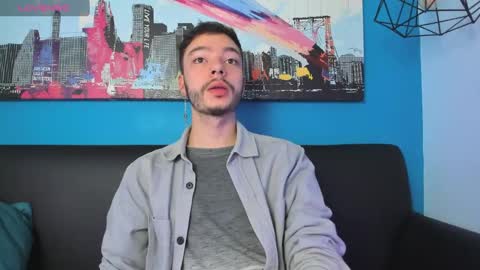    online show from 12-12-24, 12:44
