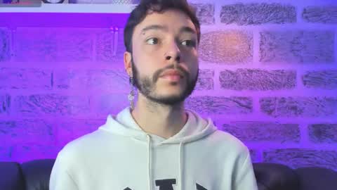    online show from 11-23-25, 12:05