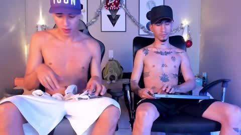 Snapshot of noahdaviss chatting on 12-09-24, 12:12 noahdaviss online show from 12-09-24, 12:12