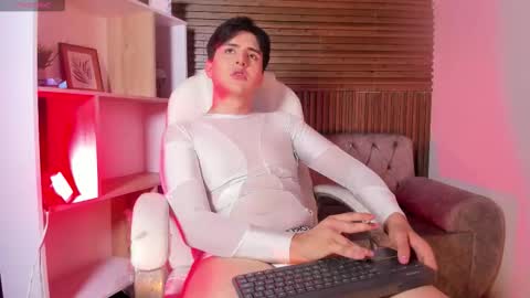 Noah online show from 02-01-26, 04:44