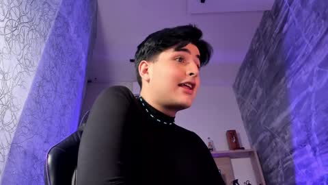 Noah Wolf online show from 02-25-26, 05:22