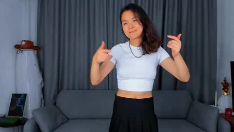 Mina online show from 12-03-25, 07:01