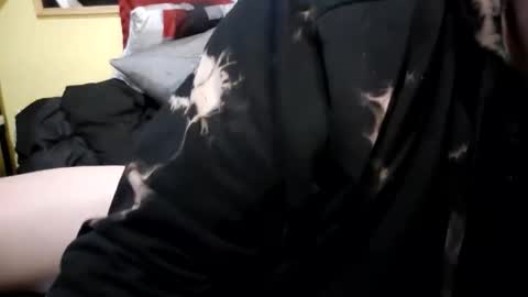 Snapshot of nodak808 chatting on 10-13-25, 05:57 Jonny Coxman online show from 10-13-25, 05:57