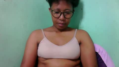 noella711128 online show from 10-15-25, 06:46