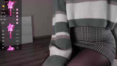 noelleneptune online show from 11-02-25, 11:07