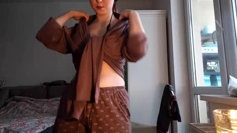 Snapshot of noemileclerc chatting on 02-27-26, 07:19 Lisa online show from 02-27-26, 07:19