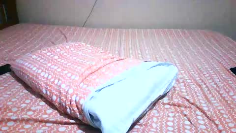 nofacebaby_ online show from 11-08-25, 03:39