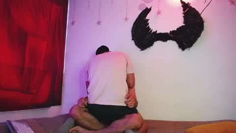 noha_and_iam1 online show from 04-13-26, 12:21