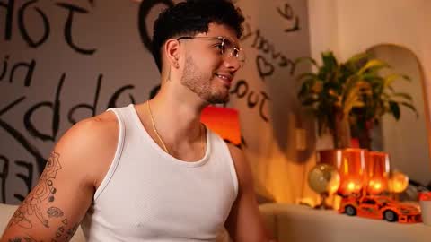 kevin online show from 10-09-25, 09:24