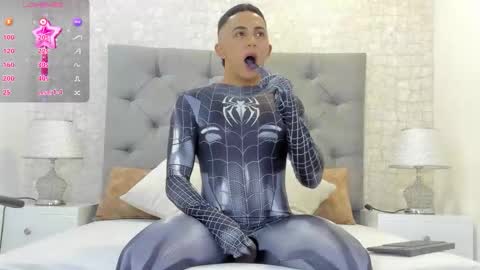 Snapshot of noha_star chatting on 10-31-25, 11:17 noha_star online show from 10-31-25, 11:17