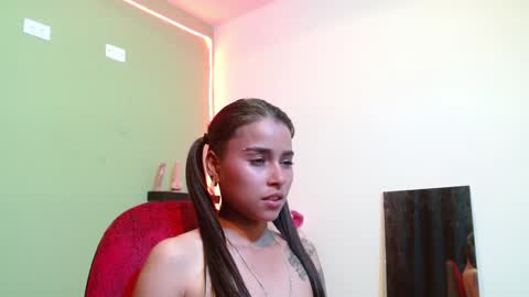 Noha Thomson online show from 12-16-24, 03:51