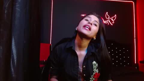 Noha Thomson online show from 10-30-25, 06:30