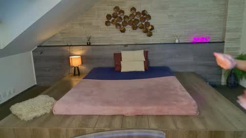 Snapshot of noirchocolate chatting on 03-01-26, 05:09 Liz online show from 03-01-26, 05:09