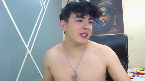 Snapshot of nolan_twink chatting on 12-19-24, 08:34 Nolan online show from 12-19-24, 08:34