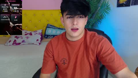 Snapshot of nolan_twink chatting on 01-04-25, 05:58 Nolan online show from 01-04-25, 05:58