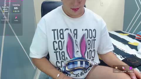 Snapshot of nolan_twink chatting on 01-18-25, 09:34 Nolan online show from 01-18-25, 09:34