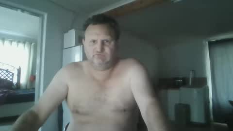 Nollie online show from 09-19-25, 04:58
