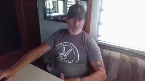 Snapshot of nomadfreedom chatting on 02-16-25, 08:33 nomadfreedom online show from 02-16-25, 08:33