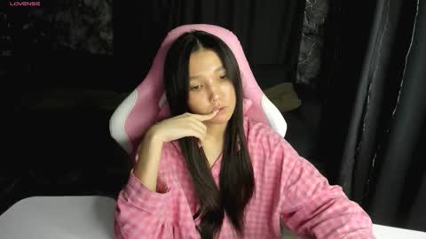 nomi online show from 02-10-26, 12:59