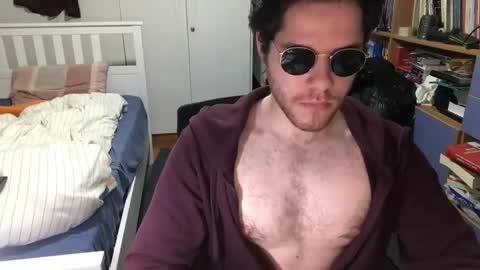 Snapshot of nongay379444 chatting on 12-11-24, 08:28 nongay379444 online show from 12-11-24, 08:28