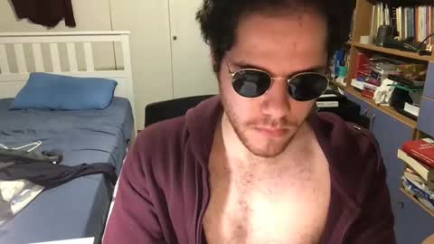 Snapshot of nongay379444 chatting on 12-13-24, 05:43 nongay379444 online show from 12-13-24, 05:43