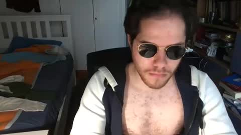 Snapshot of nongay379444 chatting on 12-15-24, 02:37 nongay379444 online show from 12-15-24, 02:37