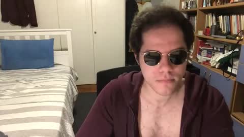 Snapshot of nongay379444 chatting on 12-19-24, 09:28 nongay379444 online show from 12-19-24, 09:28