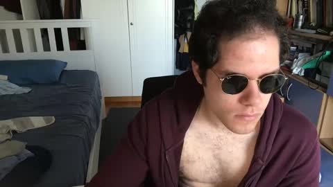 Snapshot of nongay379444 chatting on 12-20-24, 08:28 nongay379444 online show from 12-20-24, 08:28