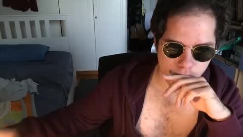 Snapshot of nongay379444 chatting on 12-20-24, 01:33 nongay379444 online show from 12-20-24, 01:33