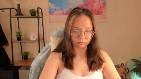 NOORA online show from 10-22-25, 01:28