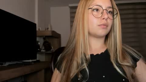 Ara online show from 10-18-25, 08:59