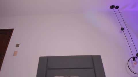 Nora Da Silva online show from 01-31-25, 04:25