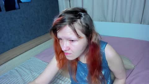 Nora online show from 09-12-25, 10:04