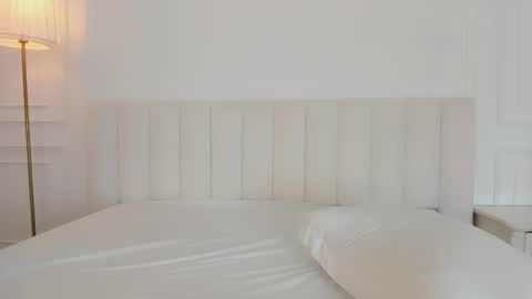 noraaddams online show from 11-21-25, 02:43