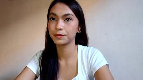 Snapshot of norahpatry chatting on 04-11-26, 12:04 Natsu online show from 04-11-26, 12:04