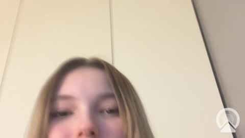 Eva online show from 01-12-25, 10:43