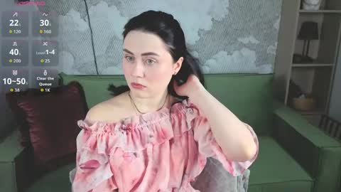 Nora online show from 04-08-26, 12:49