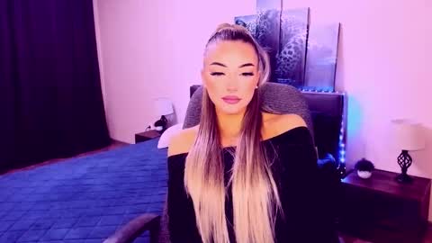 NoraSun online show from 11-11-25, 05:24