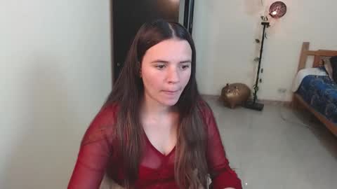 noreen_ online show from 12-18-24, 08:25